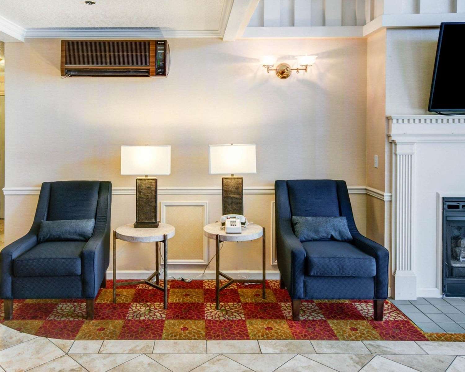 Comfort Inn Redding Near I-5 34/41