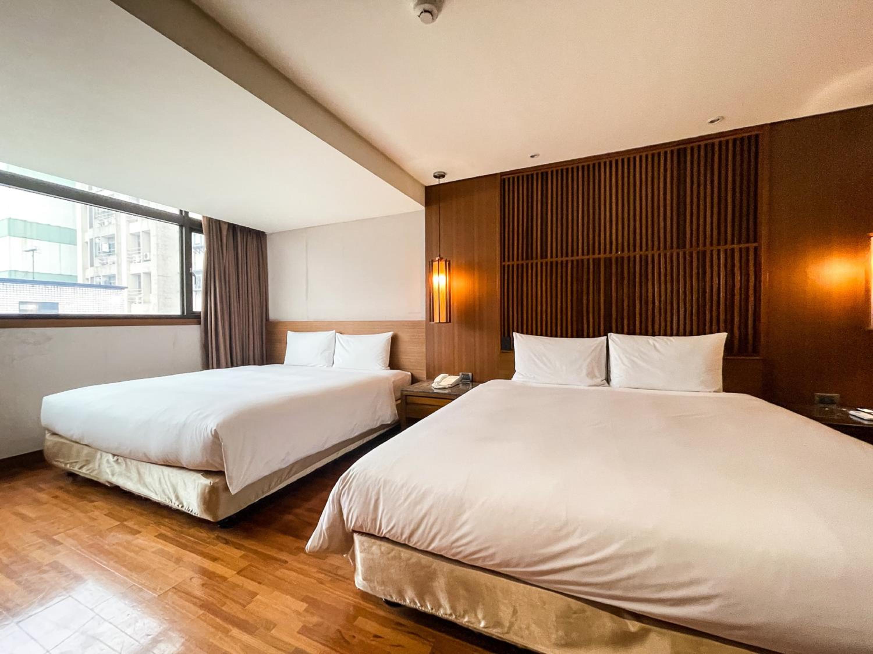 غرفة ديلوكس رباعية، Guide Hotel Taipei Bade 4/10