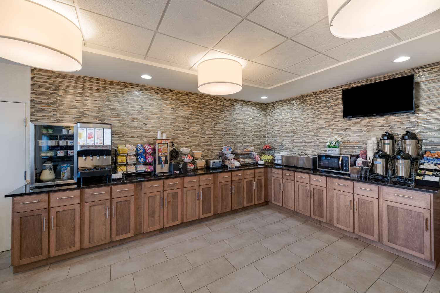 Best Western North Bryant Inn 15/19