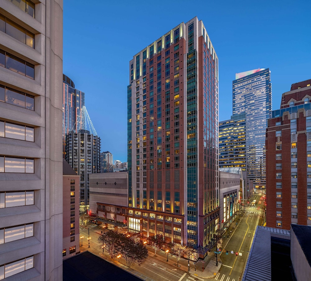 Grand Hyatt Seattle 48/53