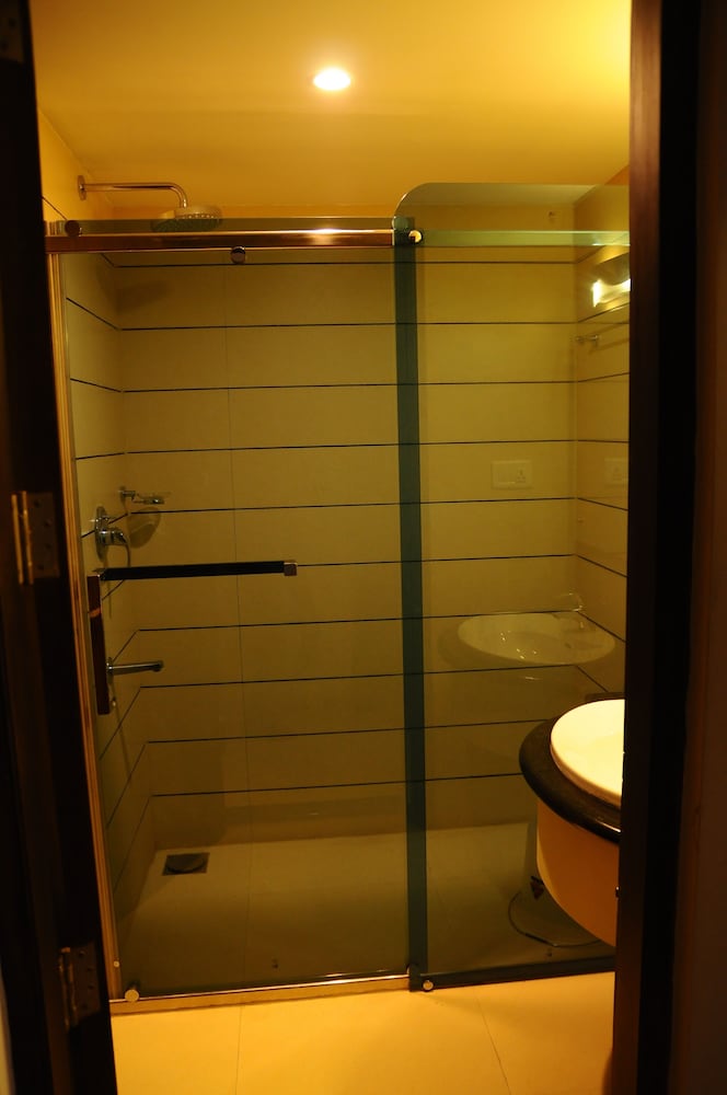 Hotel Holiday Vista 25/25