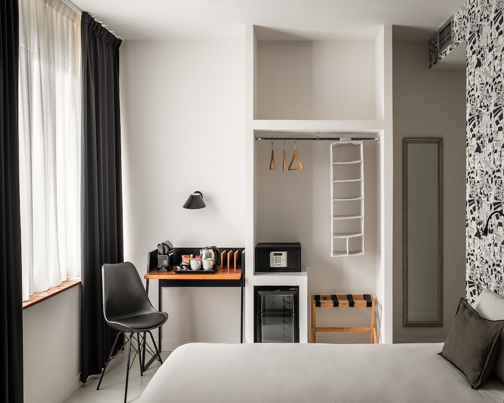 Cosmov Bilbao Hotel** 49/63