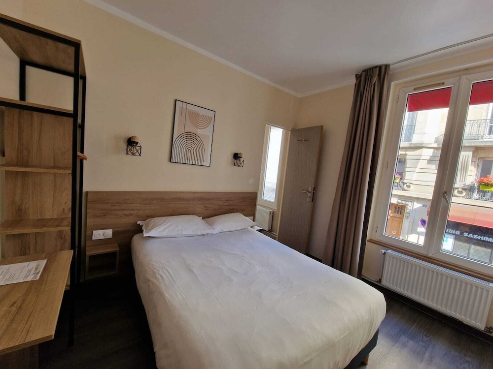 D'anjou Hotel 16/43
