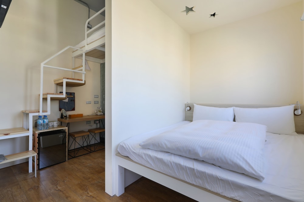 Mini Hotels (Taichung Station Branch) 18/49