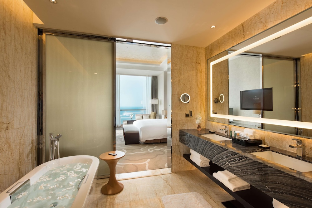 Hilton Yantai Golden Coast 20/64