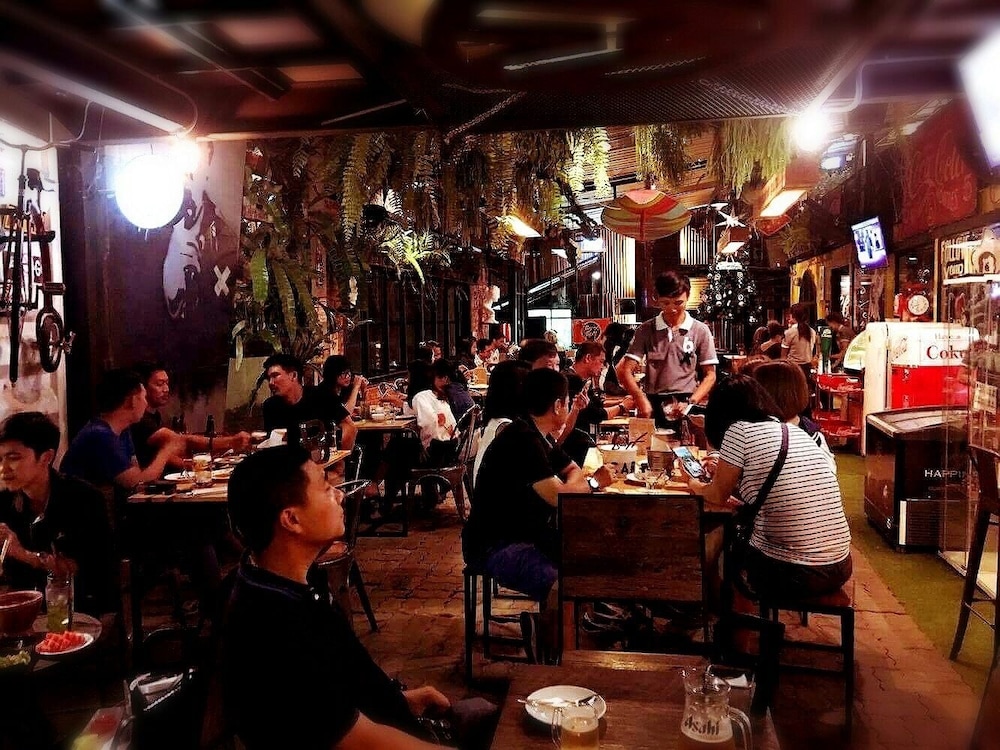 The B Ranong Trend Hotel 58/70