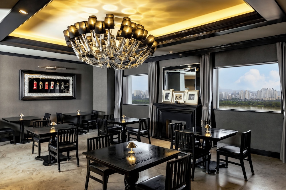 Kensington Hotel Yoido 56/67