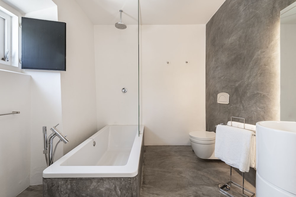 Imani Country House 53/54