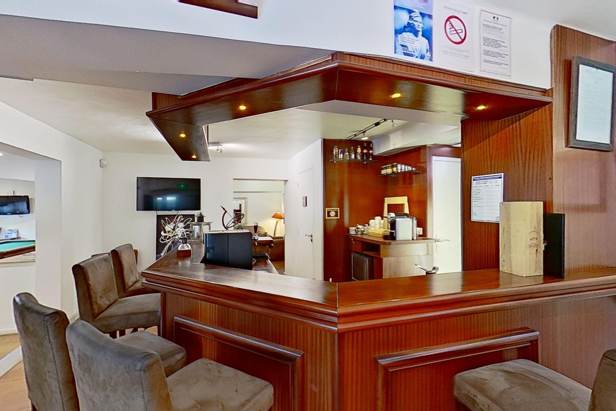 HOTEL PLAGE SAINT JEAN 5/30