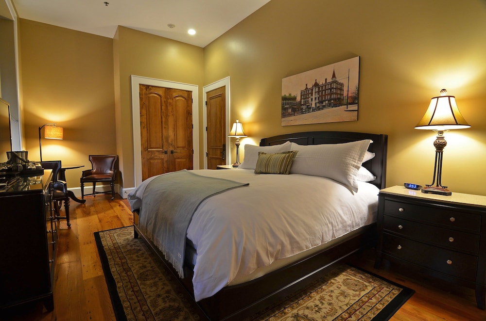 The Bleckley Inn 16/50