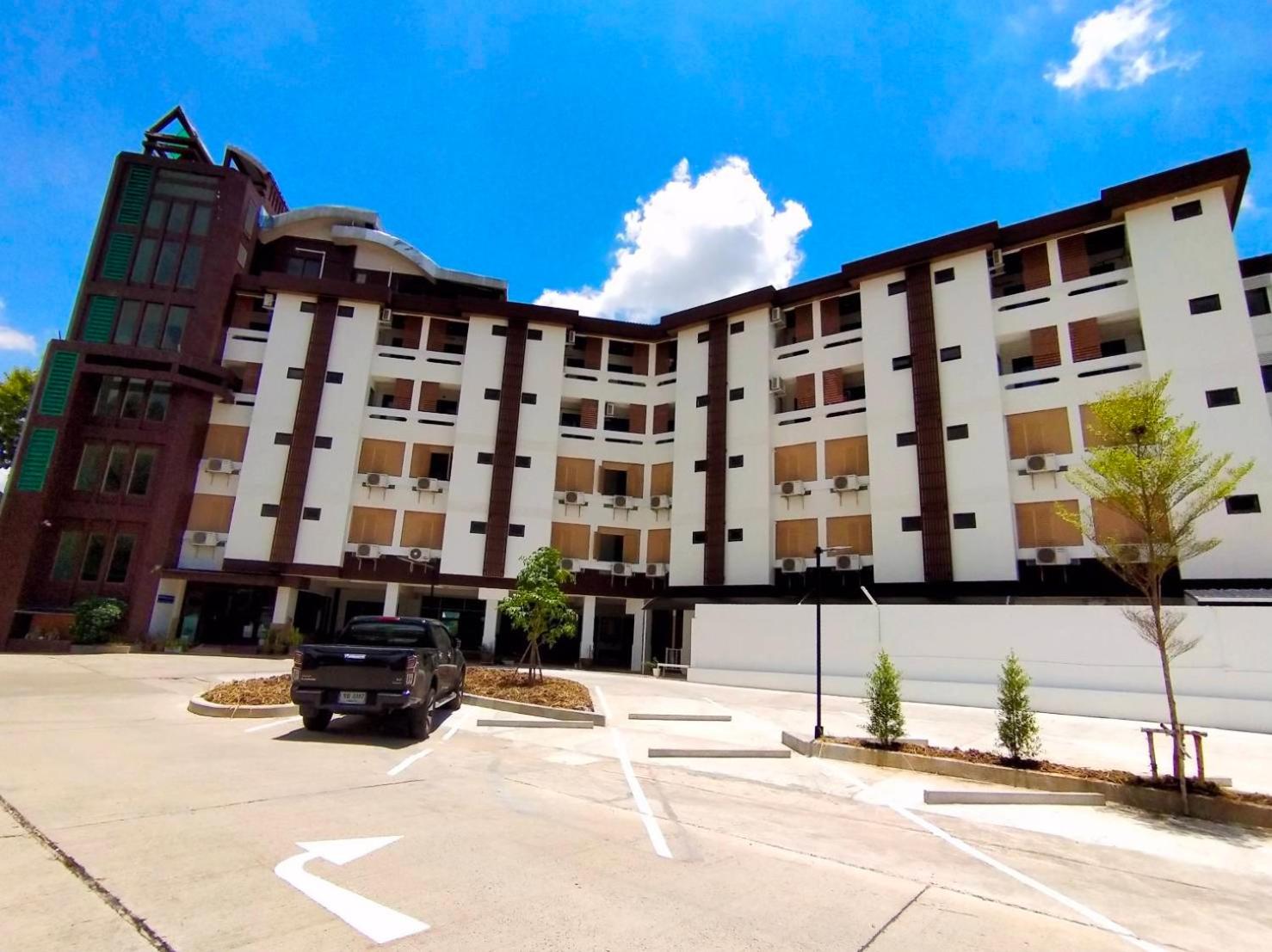 Aileen Hotel 21/25
