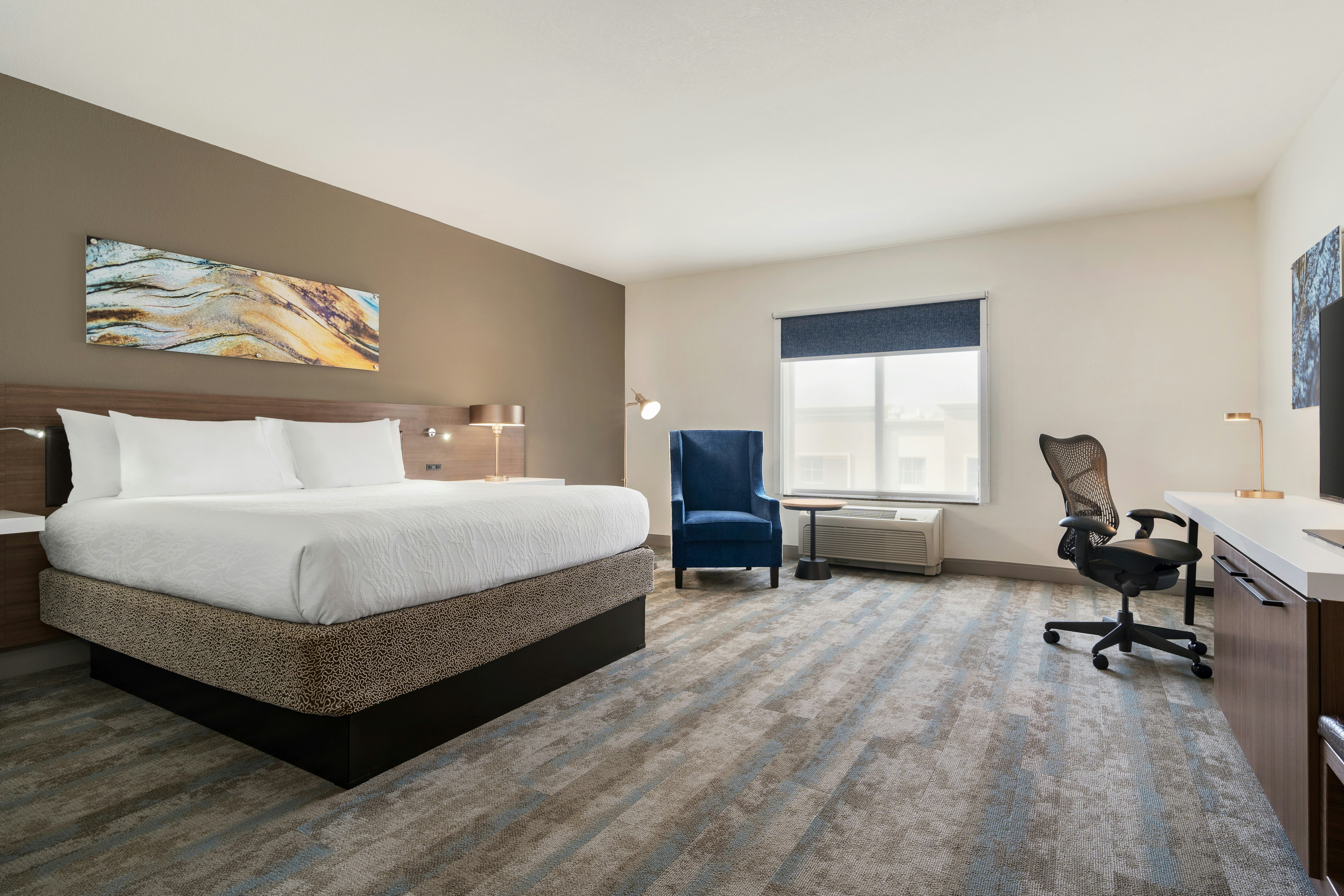 ROOM, KING BED, ACCESSIBLE