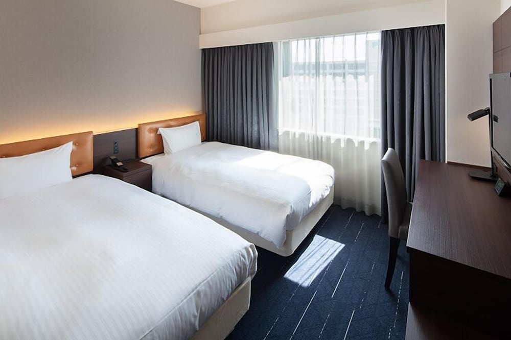 COMFORT, TWIN BEDS, HIGH FLOOR