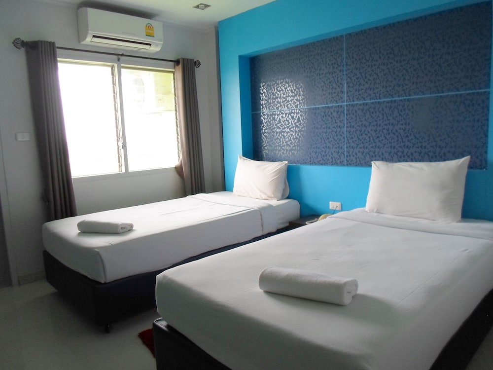 STANDARD, TWIN BEDS