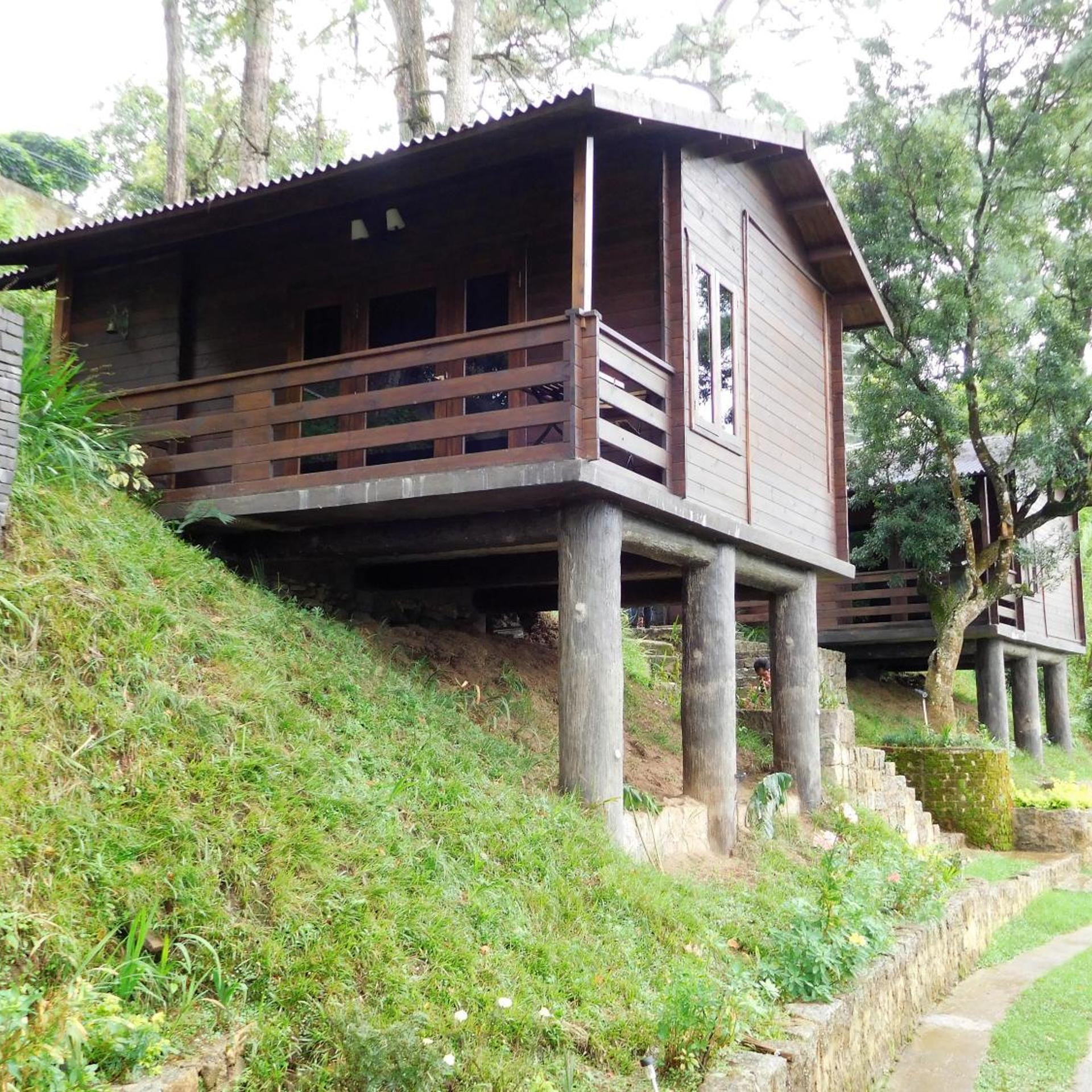 ROYAL HERITAGE-TRIPURA CASTLE 4/55