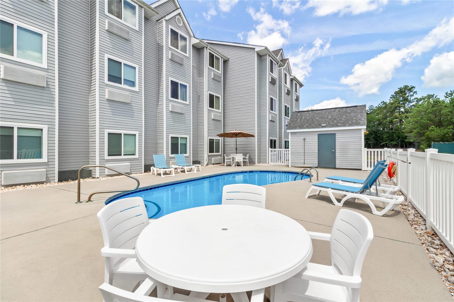 Quality Inn Shallotte near Ocean Isle Beach 37/42