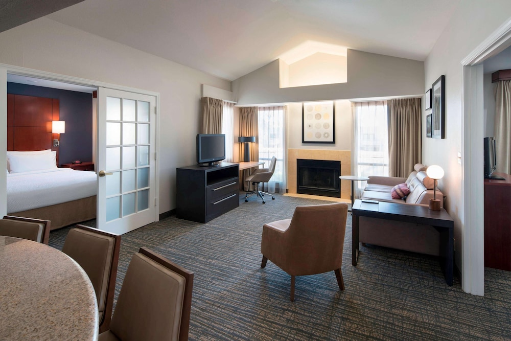Sonesta ES Suites Scottsdale Paradise Valley 23/42