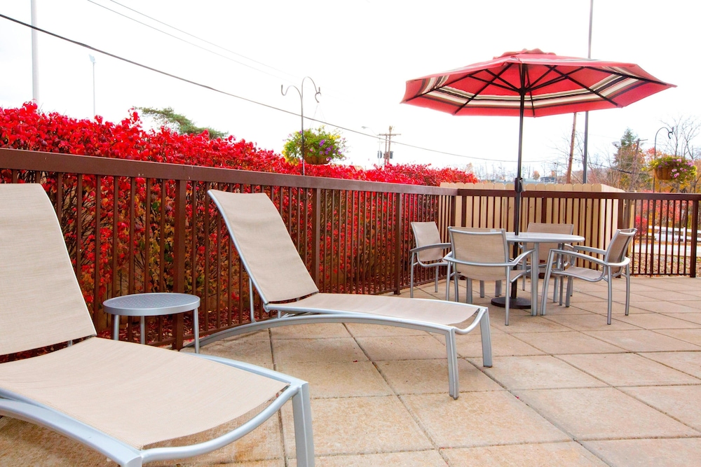 Springhill Suites Pittsburgh Monroeville 35/40