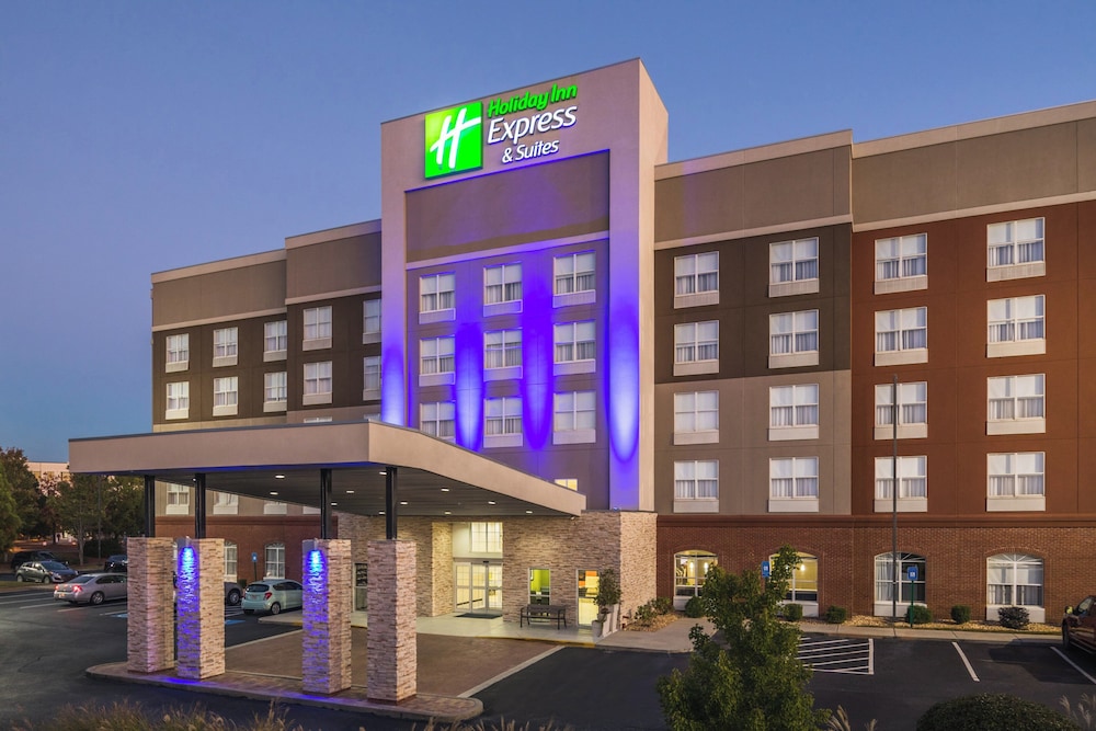 Holiday Inn Express And Suites Duluth Mall Area 4/69