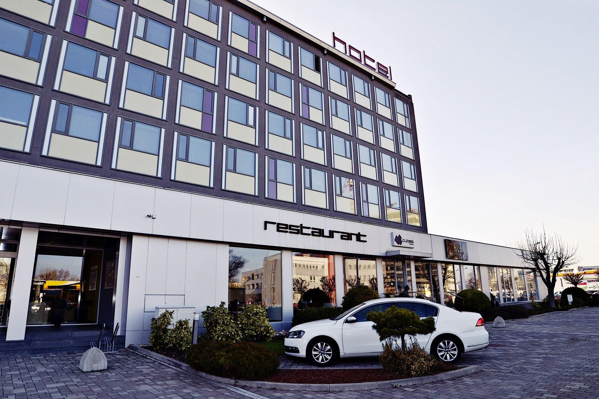 Aston Business Hotel 50/55
