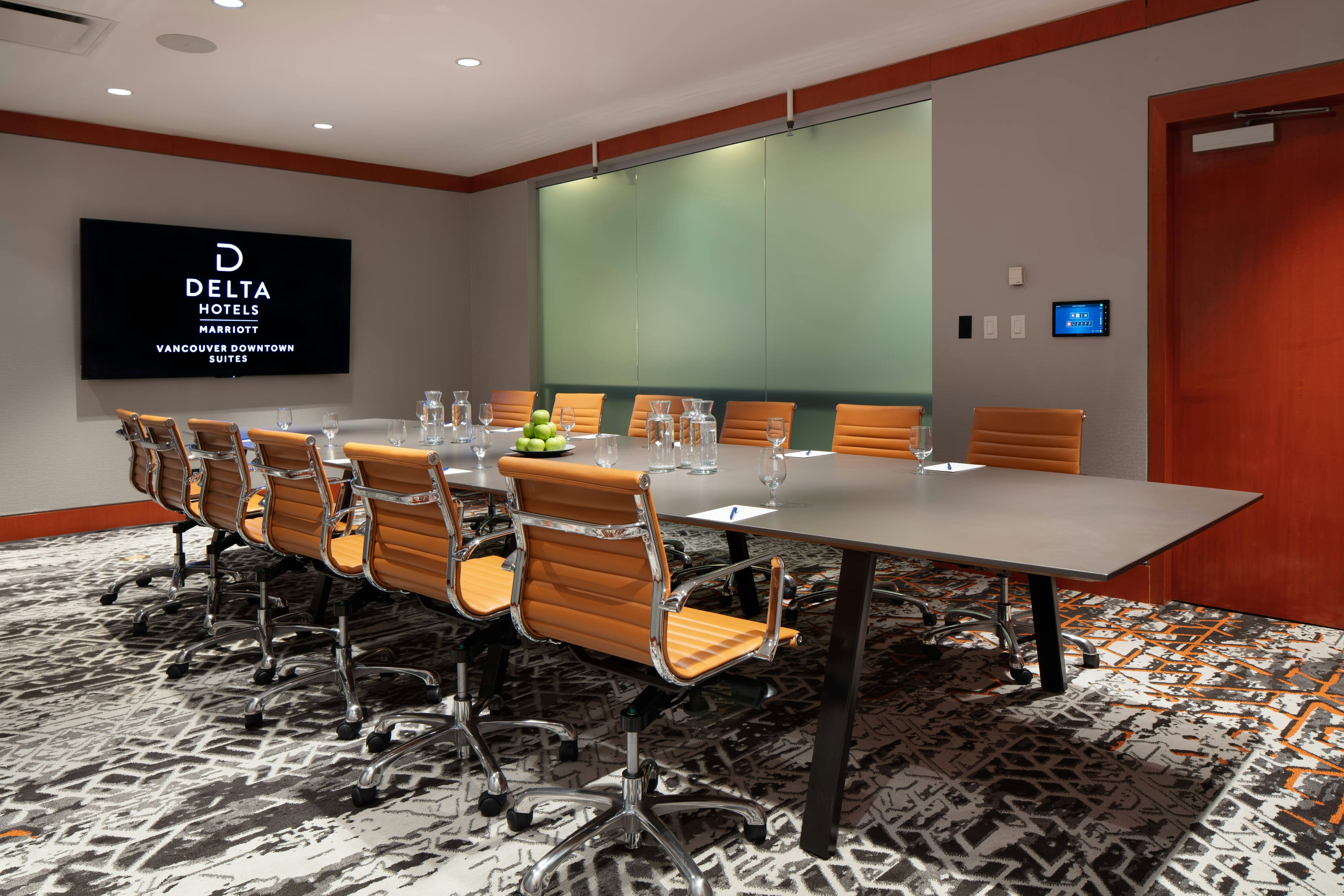 Delta Hotels by Marriott Vancouver Downtown Suites 39/49
