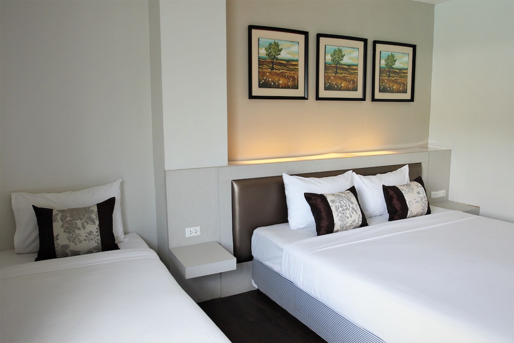 MUST SEA HOTEL(FORMERLY MUSSEE KATA BOUTIQUE) 13/70