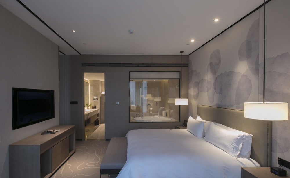 North Star Hangzhou Expo Center Hotel 9/24