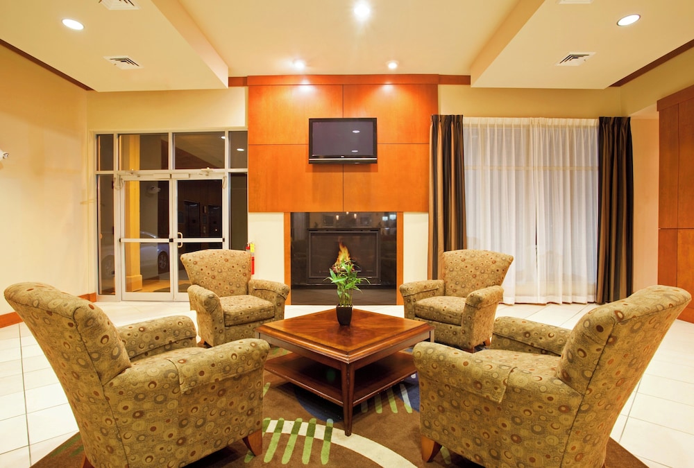 Holiday Inn Aurora North Naperville 20/33