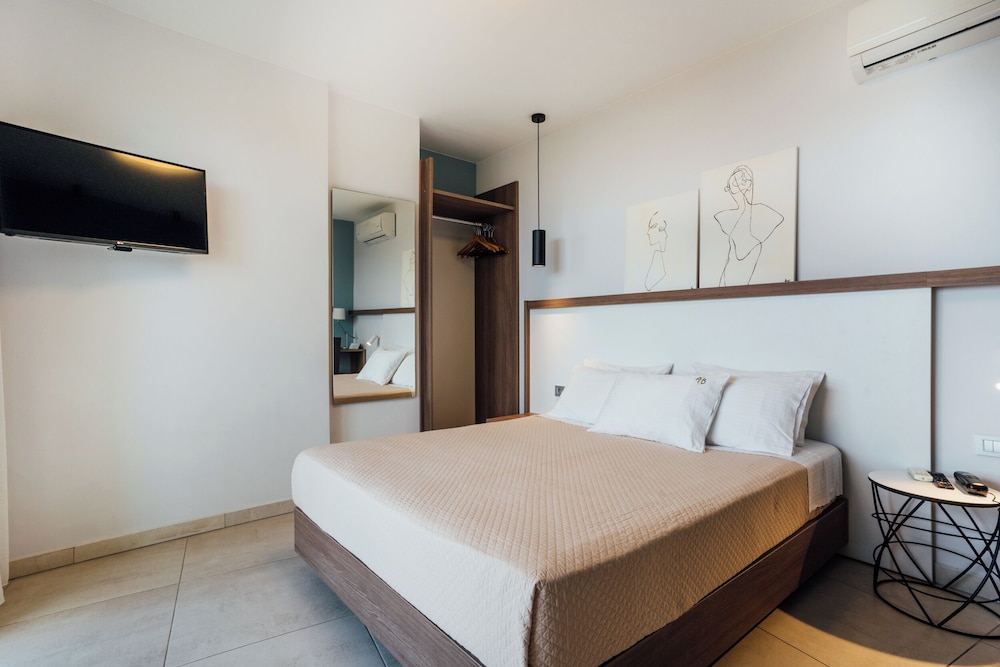 Aphrodite Beach hotel 13/50