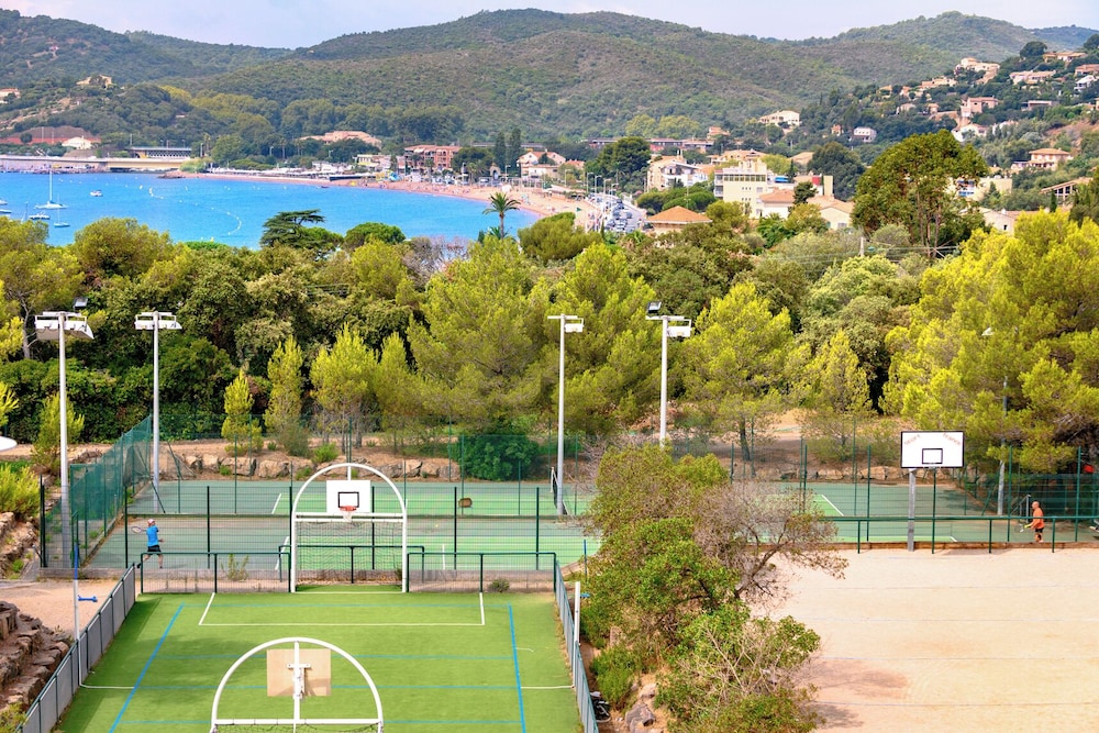 Village Club Les Mas De L'esterel 16/50
