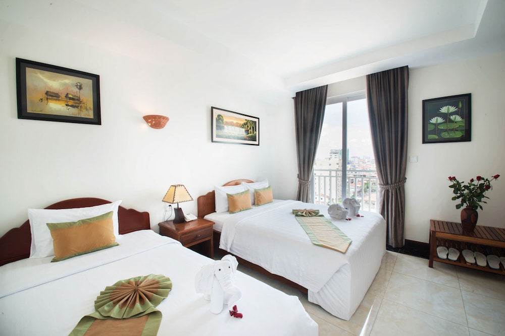 RELAX HOTEL 11/55