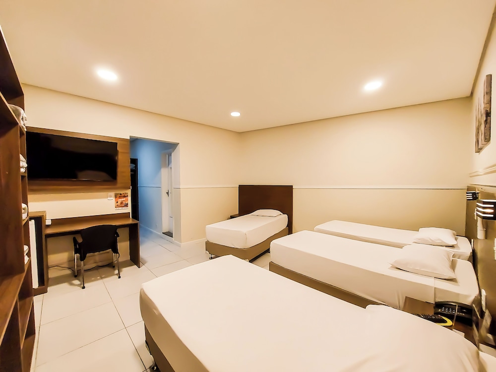 Hotel Itamarati 7/50