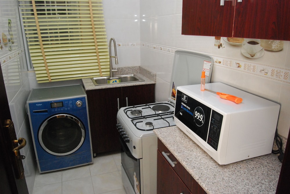 Grandbee Apartment And Residence 4/21