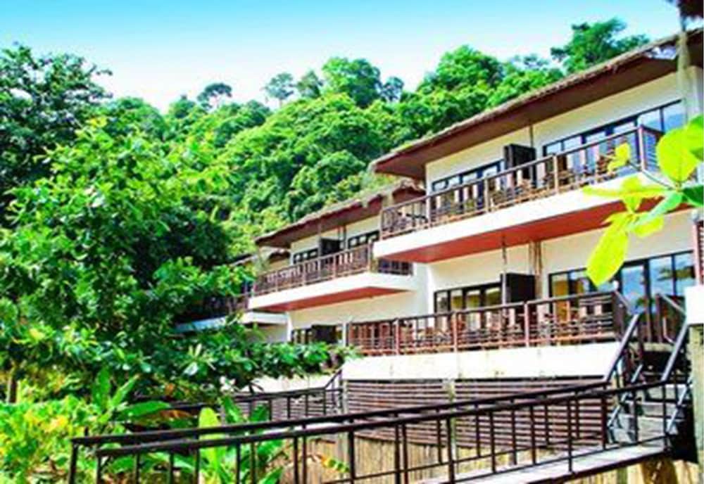 Siam Beach Resort 2/71