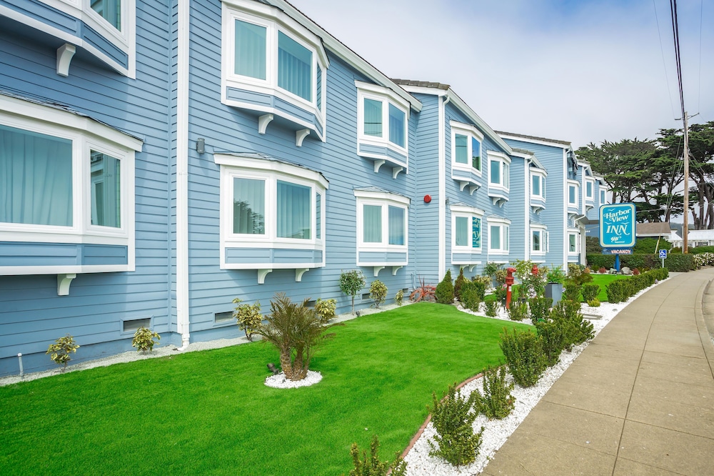 Harbor View Inn 38/42