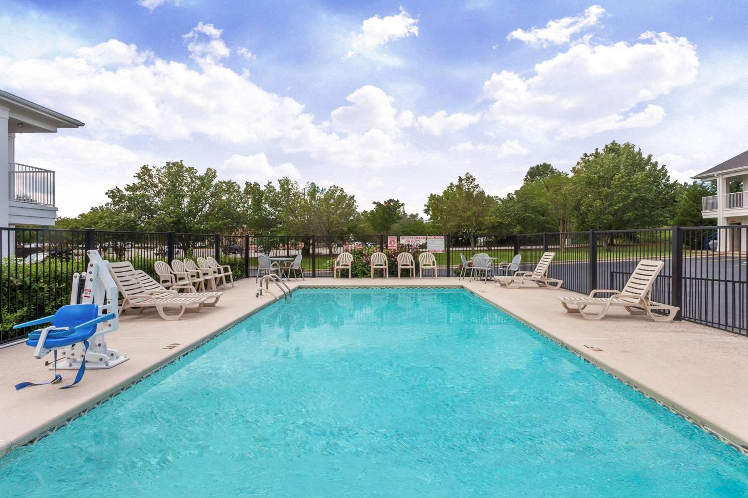 Baymont By Wyndham Florence/Muscle Shoals 26/29