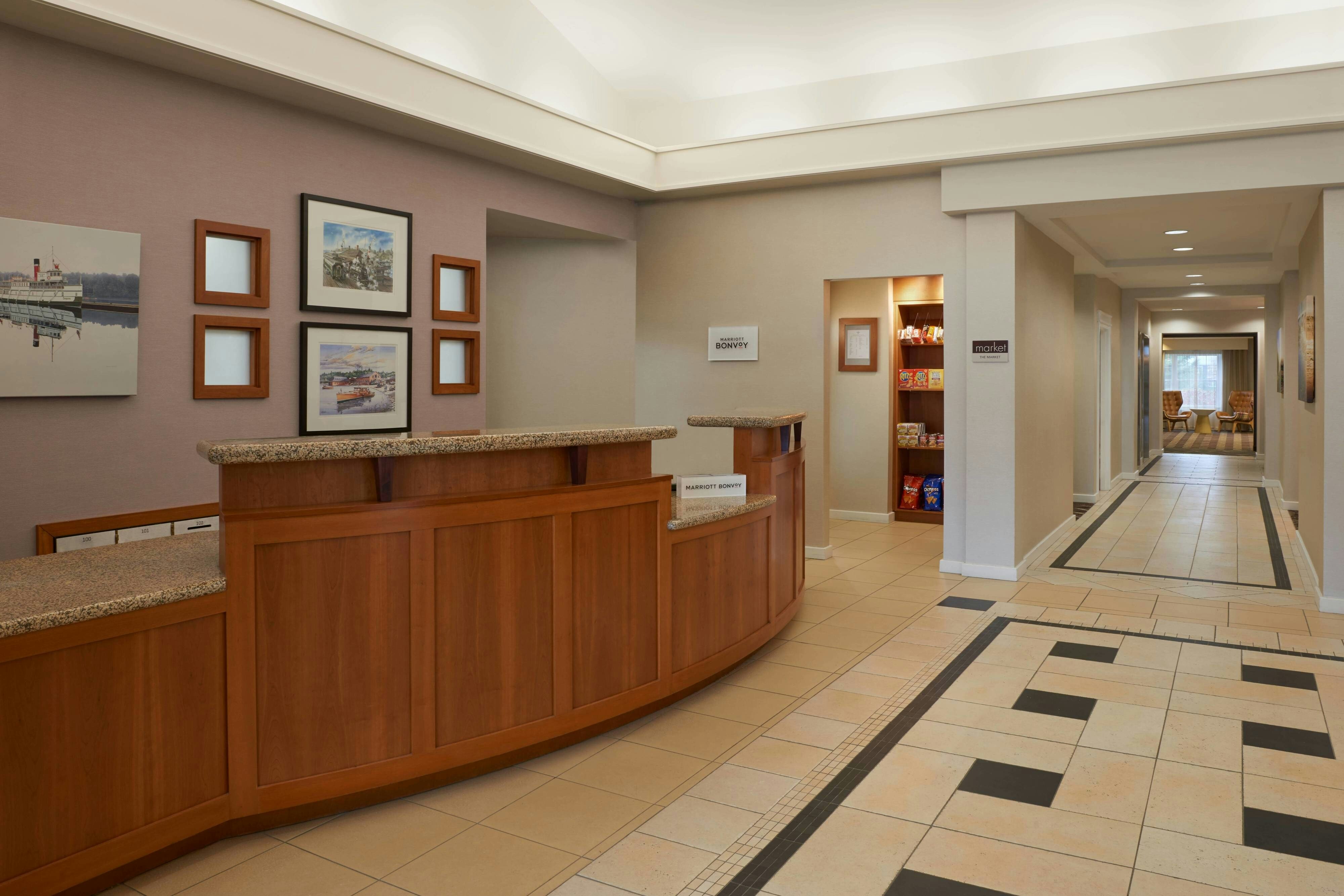 RESIDENCE INN BY MARRIOTT GRAVENHURST MUSKOKA WHARF 1/10