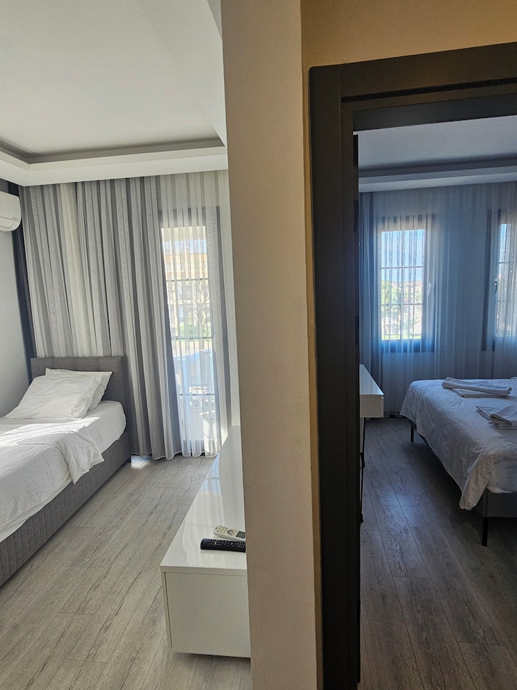 شقة عائلية بسرير كوين وسرير فردي، Cicek Apart Hotel 10/10