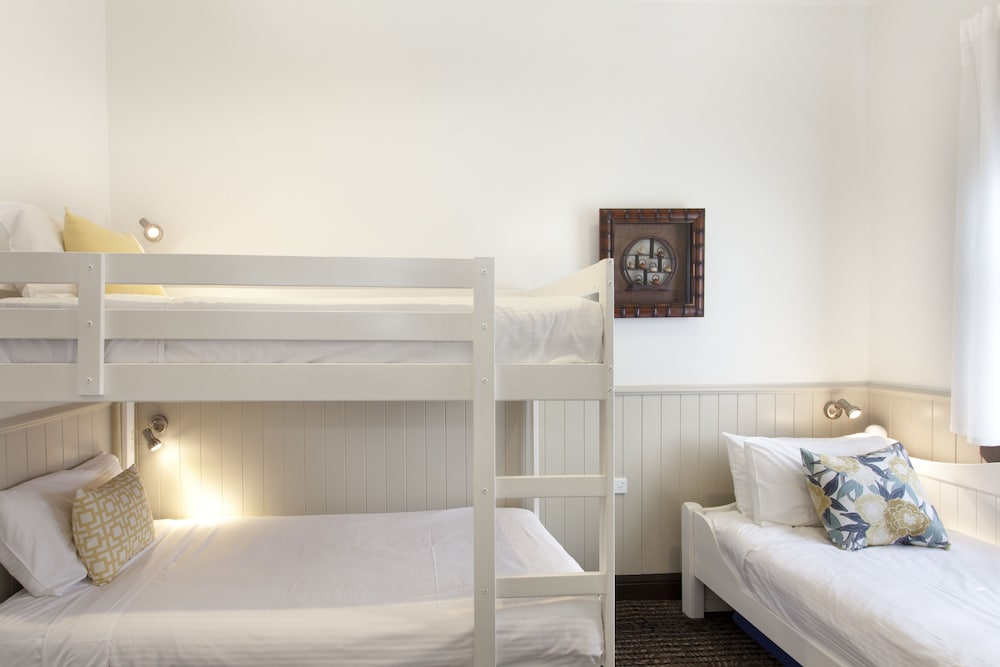 CREMORNE POINT MANOR 22/73