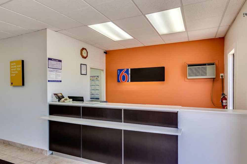 Motel6 Albert Lea, MN 11/59