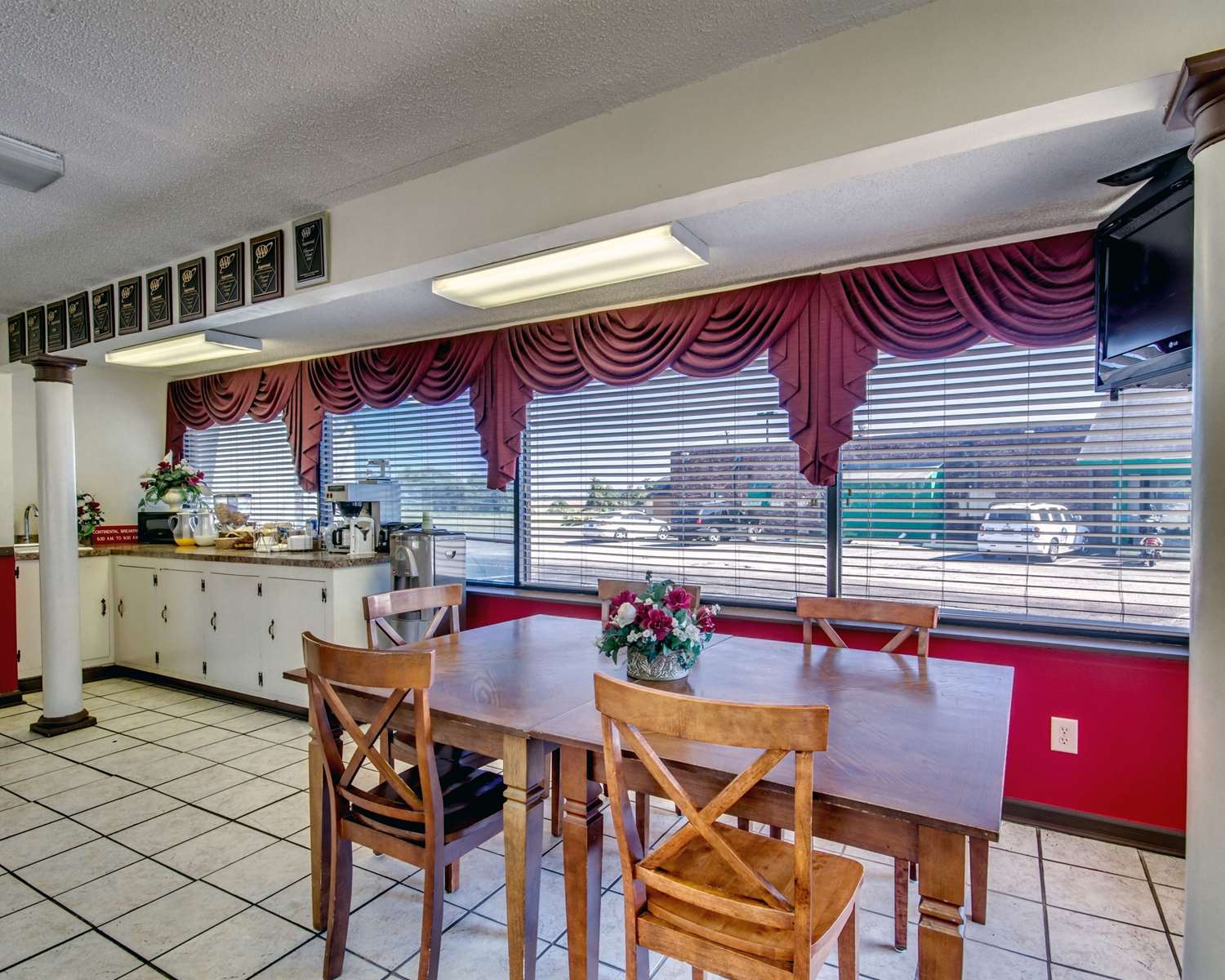 Econo Lodge Georgetown 9/9