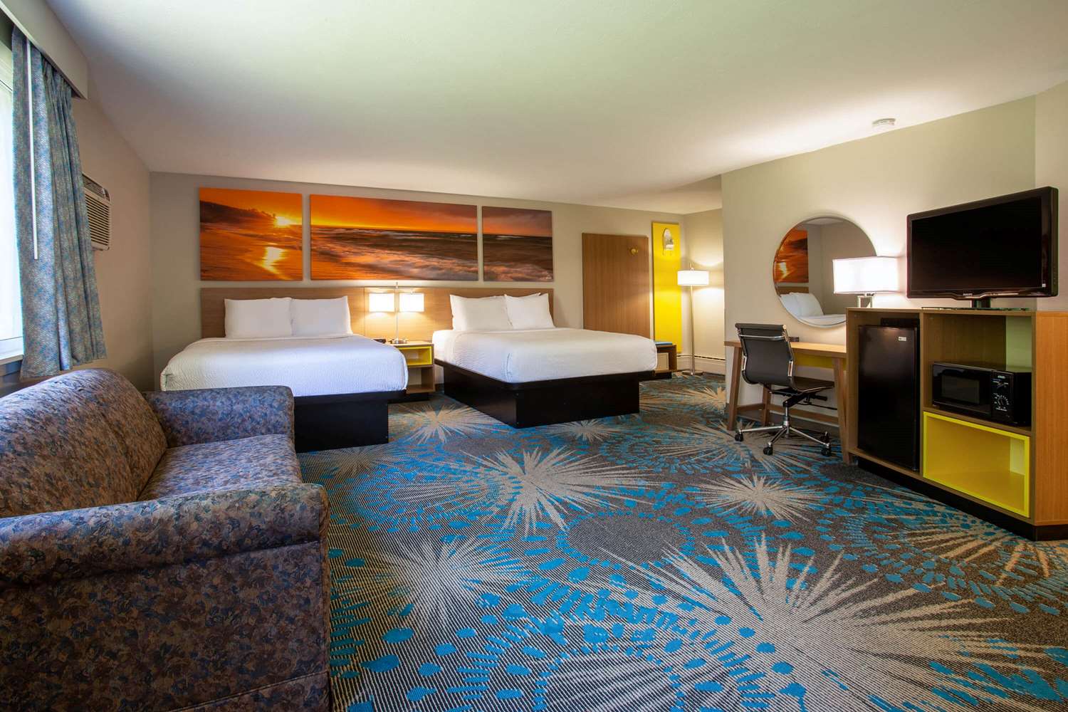 Days Inn by Wyndham Marquette 49/62