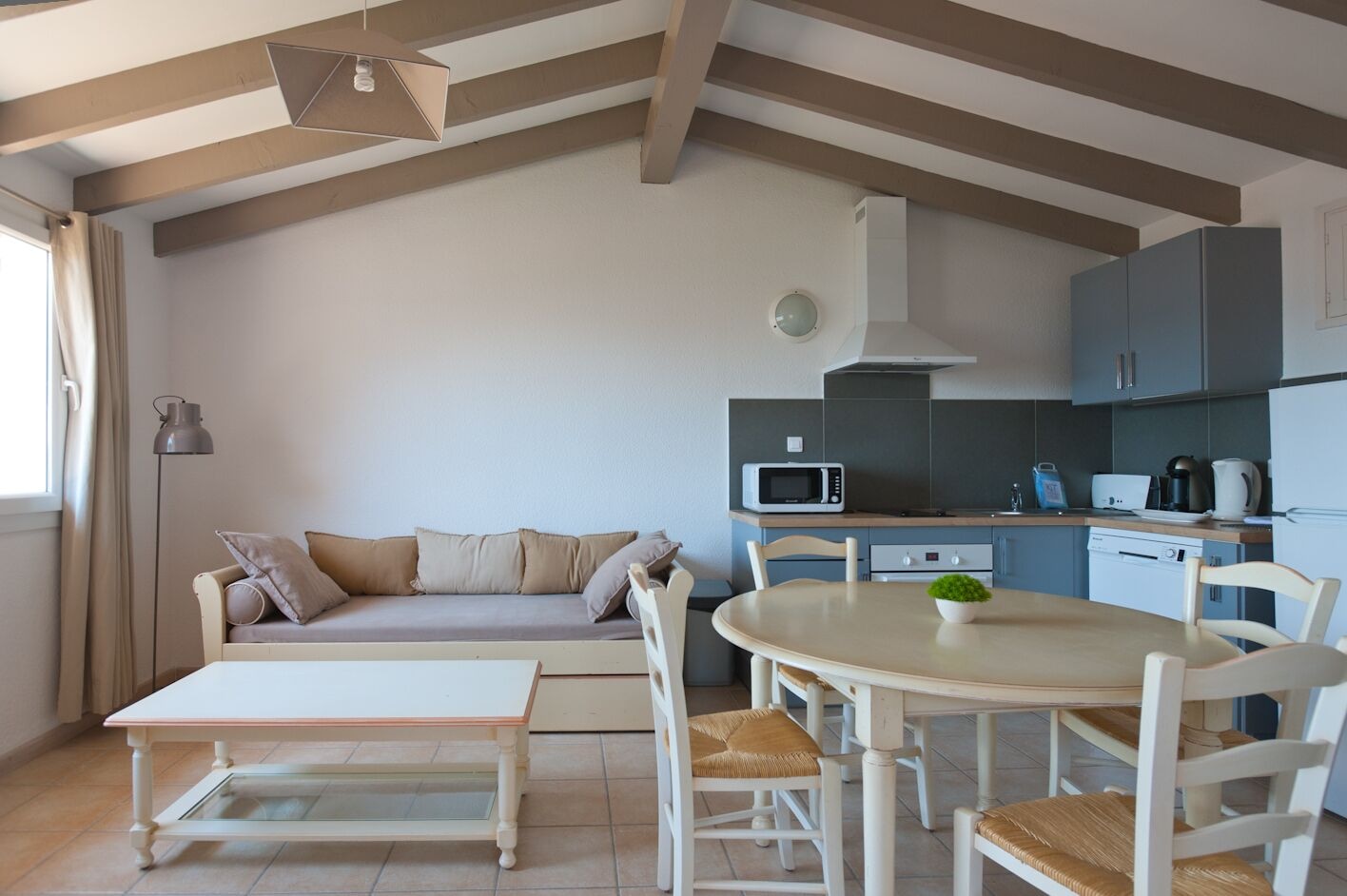 1 BEDROOM, CLASSIC, APARTMENT
