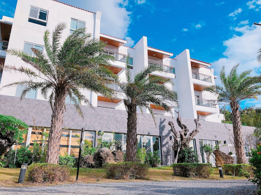 Bay Forest Boutique Hotel 55/72
