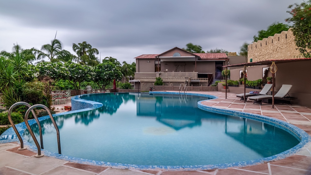 Araliayas Resort 45/50