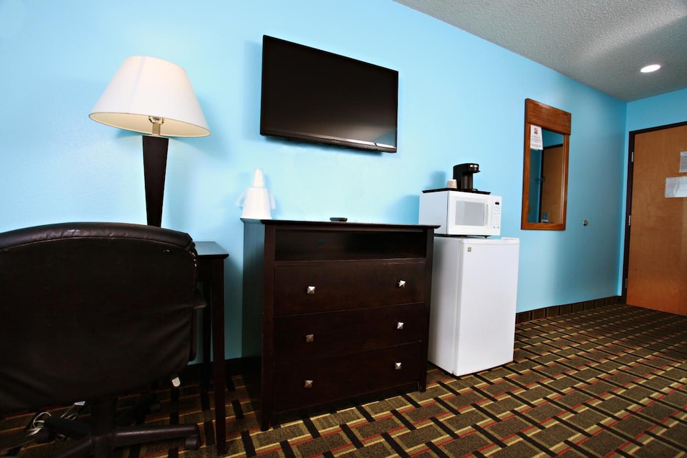 Coratel Inn & Suites By Jasper Newton 5/30