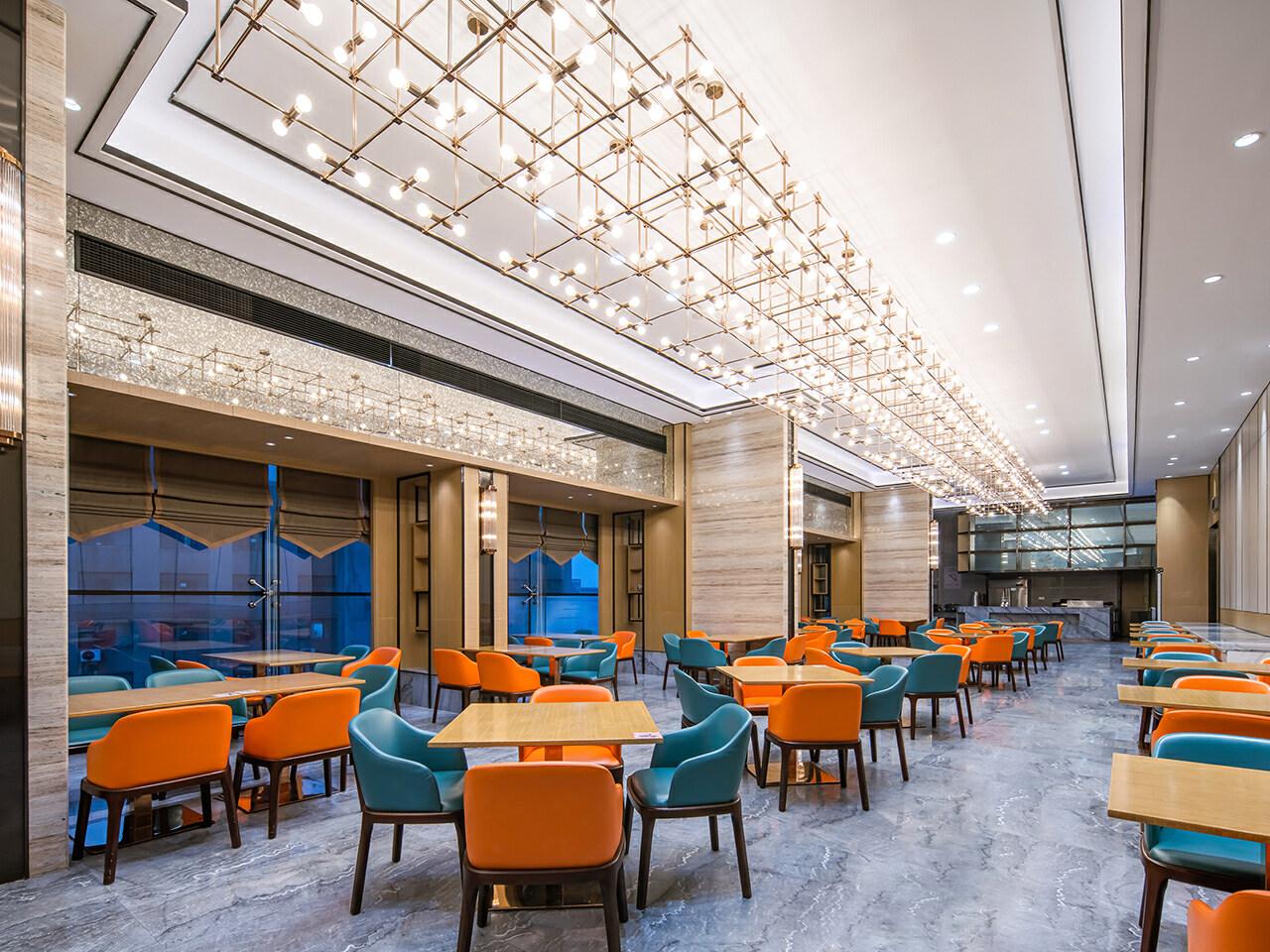 Vienna International Hotel (Hangzhou Xiaoshan Airport Yaqian) 24/34