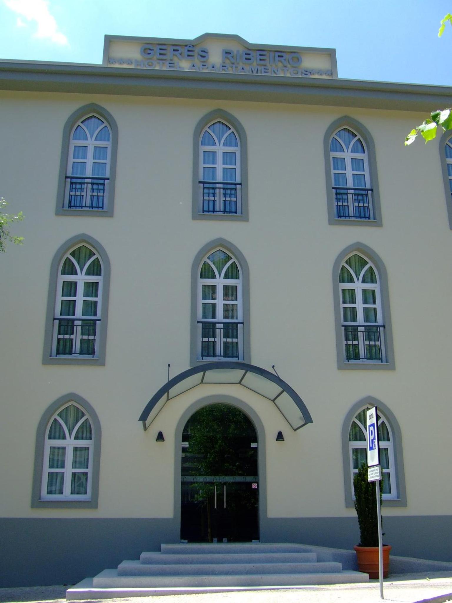 Hotel Apartamento Geres Ribeiro 3/59