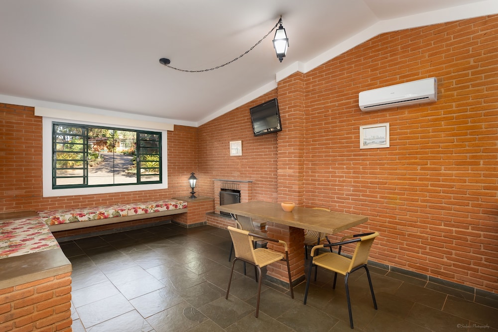 Grinbergs Village Hotel 21/46