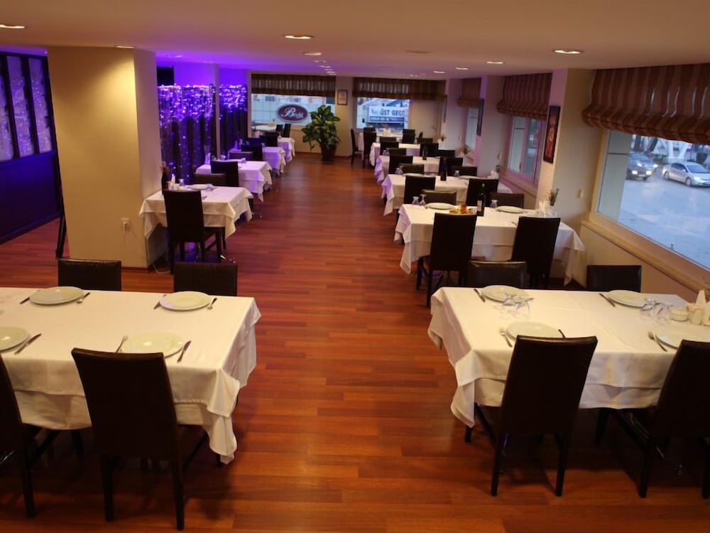 Sun Inn Hotel 15/17